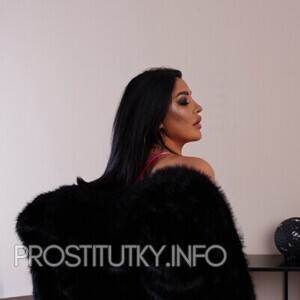 Шлюха Мия 32345