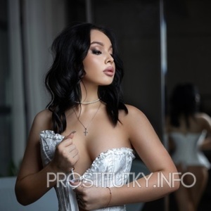 Шлюха Эмилия 32122